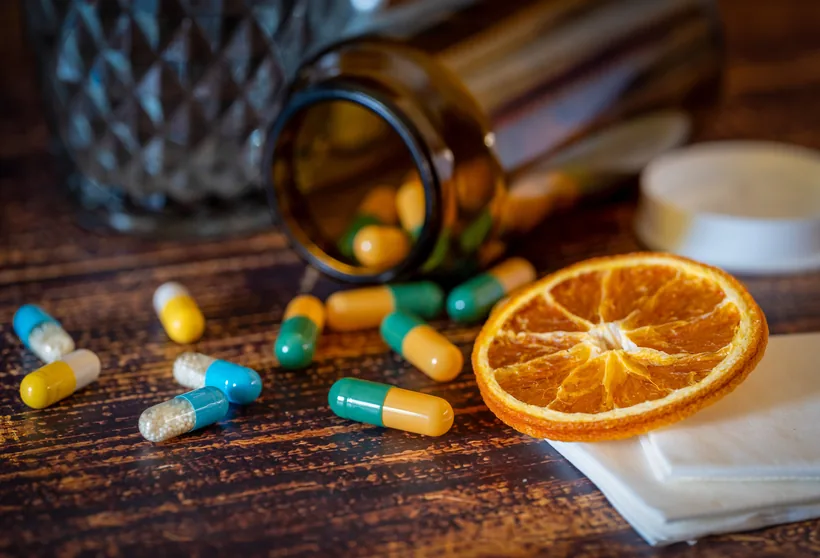 Vitaminas y suplementos para el manejo de salud y bienestar